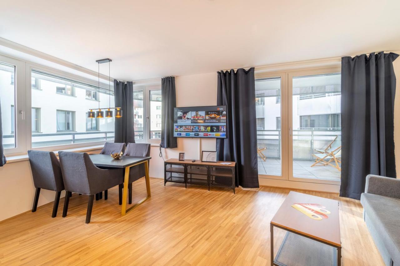 וינה Rhc Central Station Premium Apartments | Contactless Check-In מראה חיצוני תמונה